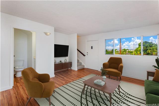 4280 Salt Lake Boulevard, J29, Honolulu, HI 96818