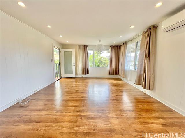 98-316 Kaamilo Street, Aiea, HI 96701