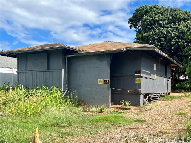 216 Walker Avenue, Wahiawa, HI 96786