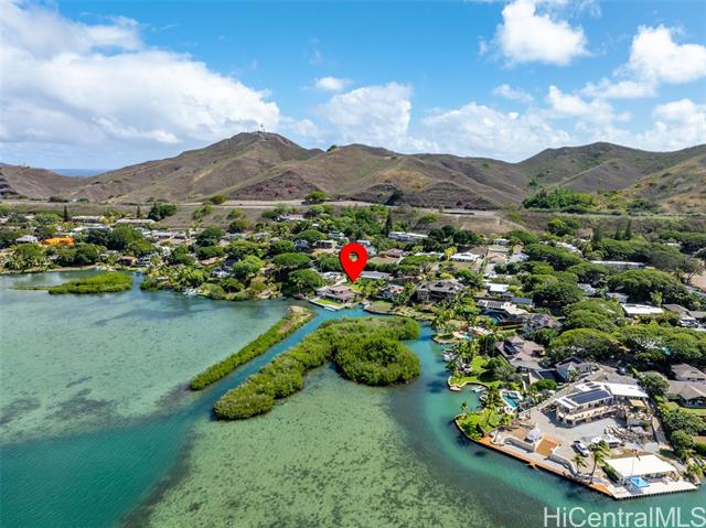 44-443 Kaneohe Bay Drive, Kaneohe, HI 96744