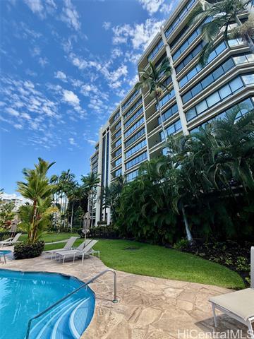 1525 Wilder Avenue, 803, Honolulu, HI 96822