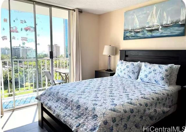 1920 Ala Moana Boulevard, 1111, Honolulu, HI 96815