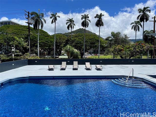 1615 Wilder Avenue, 607, Honolulu, HI 96822