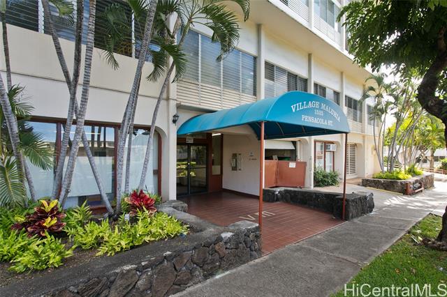 1535 Pensacola Street, 205, Honolulu, HI 96822