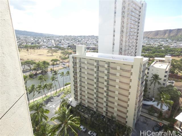 300 Wai Nani Way, II1617, Honolulu, HI 96815