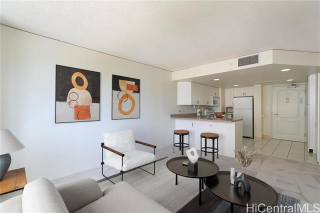 1314 Kalakaua Avenue, 506, Honolulu, HI 96826