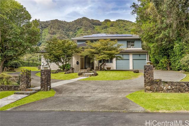 3944 Old Pali Road, Honolulu, HI 96817