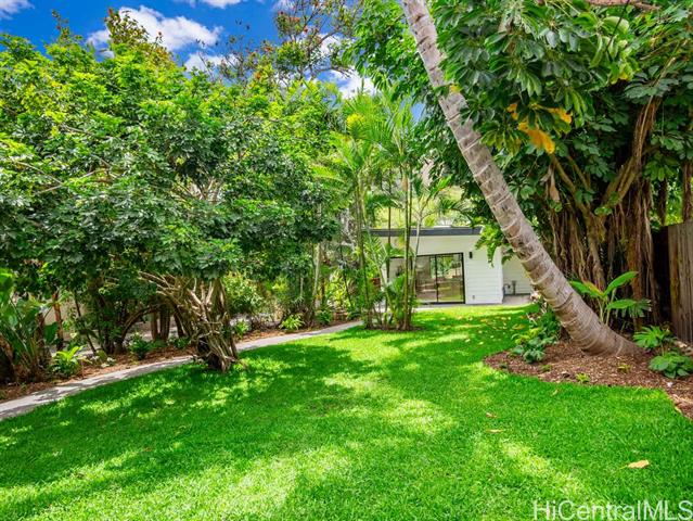 223 Lanipo Drive, Kailua, HI 96734