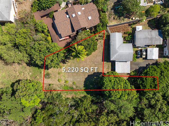 1758-A Gulick Avenue, Honolulu, HI 96819