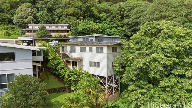 3787 Kumulani Place, Honolulu, HI 96822