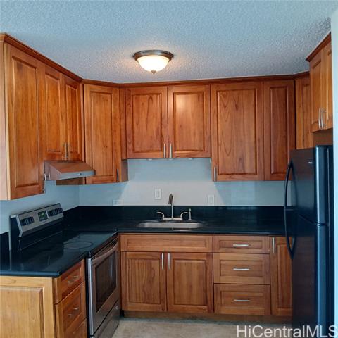 1425 Liliha Street, 9H, Honolulu, HI 96817