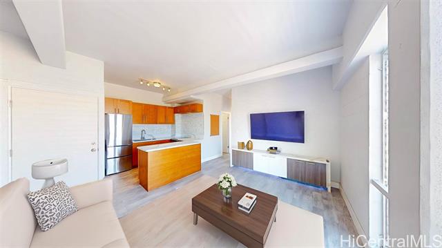 1096 Beretania Street, 301, Honolulu, HI 96814