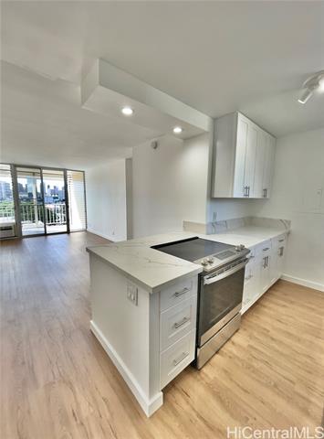 1215 Alexander Street, 601, Honolulu, HI 96826
