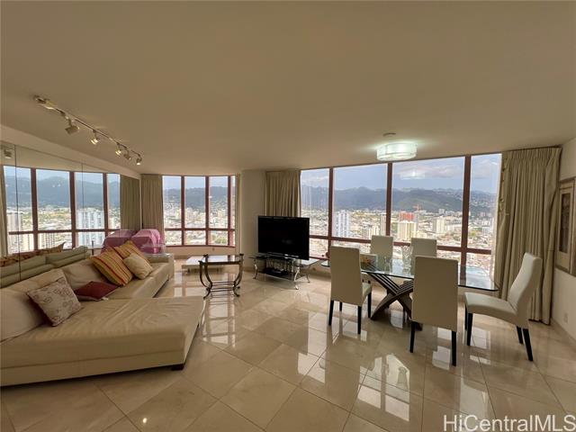 1888 Kalakaua Avenue, 3302, Honolulu, HI 96815