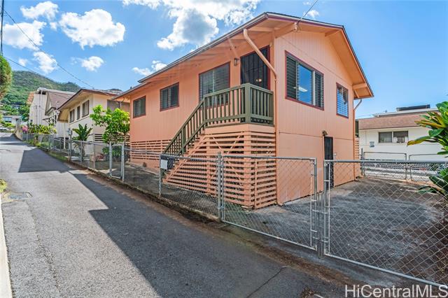 125 Milo Lane, Honolulu, HI 96813