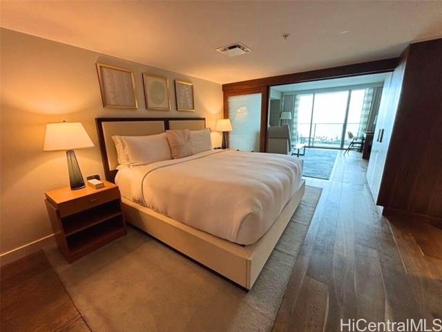 383 Kalaimoku Street, 2906, Honolulu, HI 96815