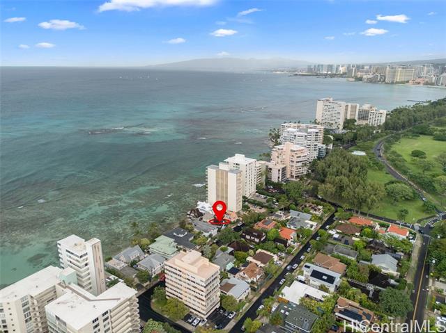 3027 Kalakaua Avenue, Honolulu, HI 96815