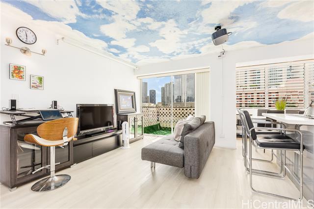 818 King Street, 707, Honolulu, HI 96813