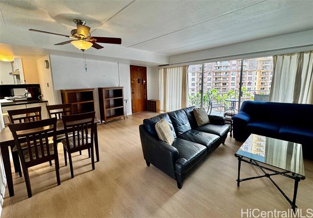 1804 Ala Moana Boulevard, 9B, Honolulu, HI 96815
