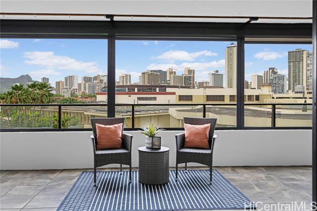 581 Kamoku Street, 504, Honolulu, HI 96826