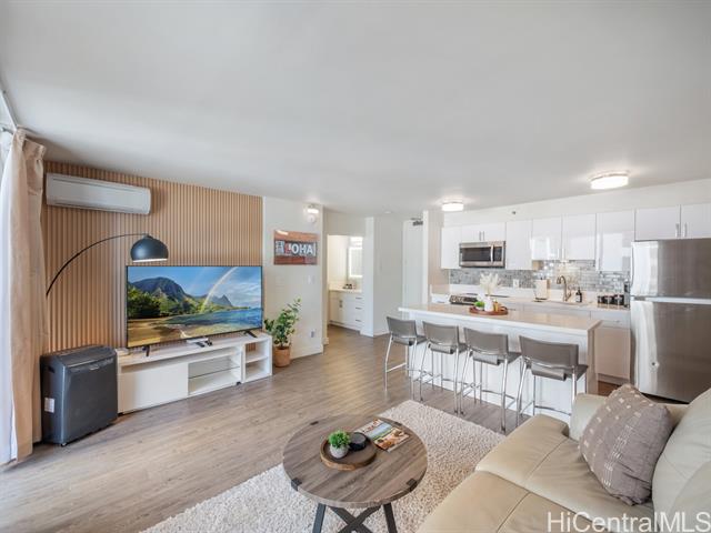 201 Ohua Avenue, 906, Honolulu, HI 96815