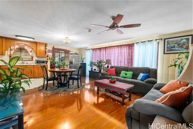 94-1334 Henokea Street, Waipahu, HI 96797