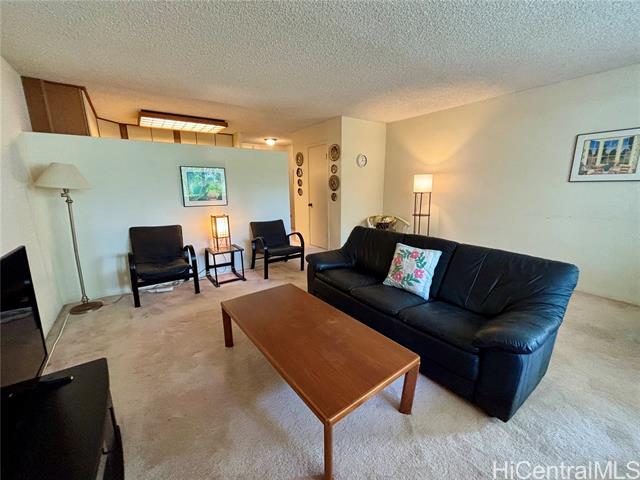 425 Ena Road, 206C, Honolulu, HI 96815