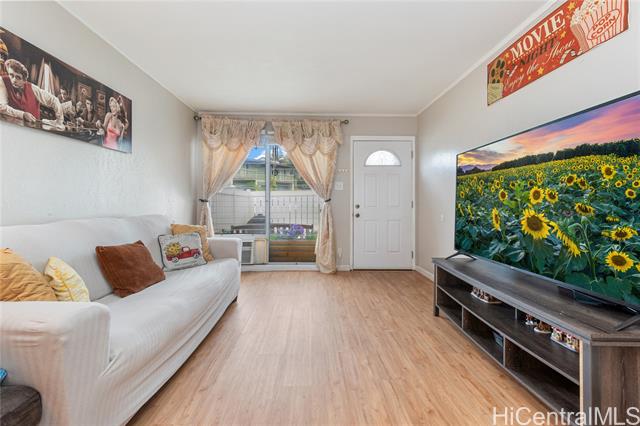 98-715 Kaonohi Street, 26, Aiea, HI 96701