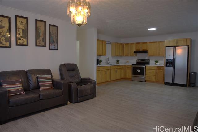 1638 Makamua Street, Pearl City, HI 96782