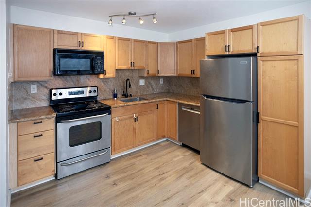 1617 Clark Street, 404, Honolulu, HI 96822