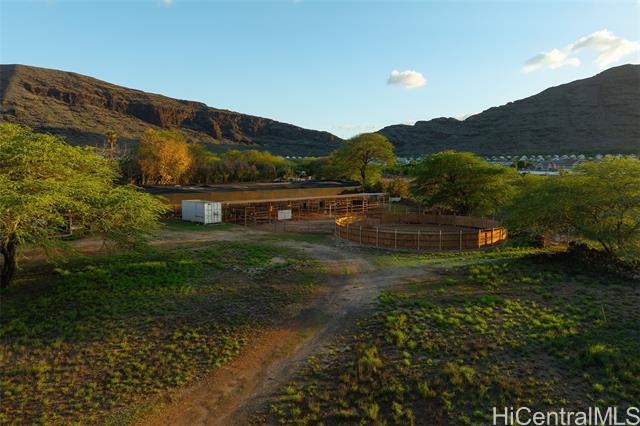 87-879 Apuupuu Road, Waianae, HI 96792