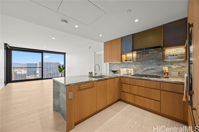 1100 Ala Moana Boulevard, 3303, Honolulu, HI 96814