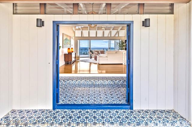 1460 Kamole Street, Honolulu, HI 96821