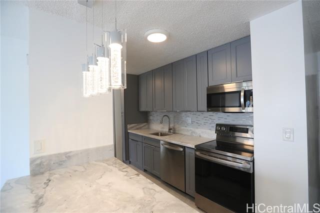 225 Kaiulani Avenue, 1506, Honolulu, HI 96815