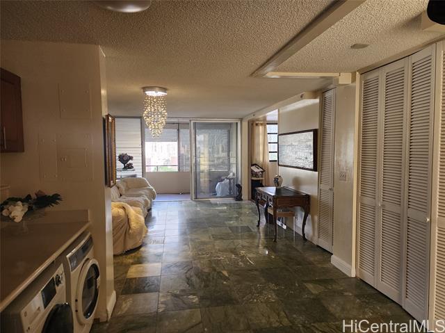 750 Kaheka Street, 1405, Honolulu, HI 96814