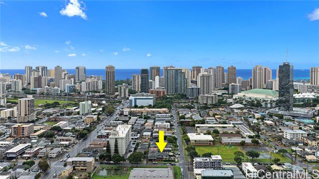 821 Pumehana Street, Honolulu, HI 96826