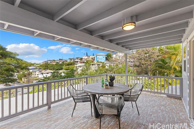 3015 Alencastre Place, Honolulu, HI 96816