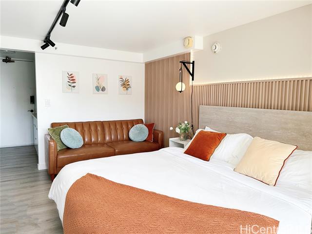 445 Seaside Avenue, 2003, Honolulu, HI 96815