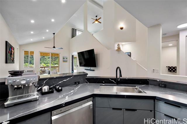 95-920 Wikao Street, A301, Mililani, HI 96789