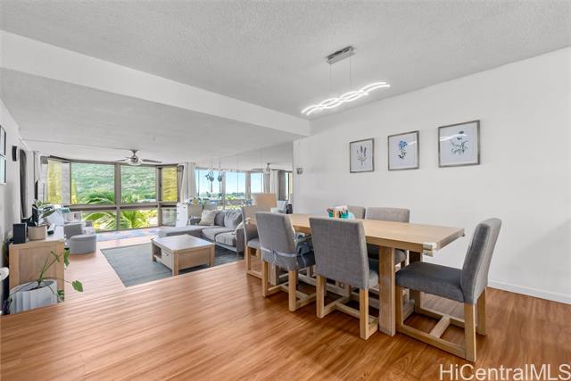 501 Hahaione Street, 1/7H, Honolulu, HI 96825