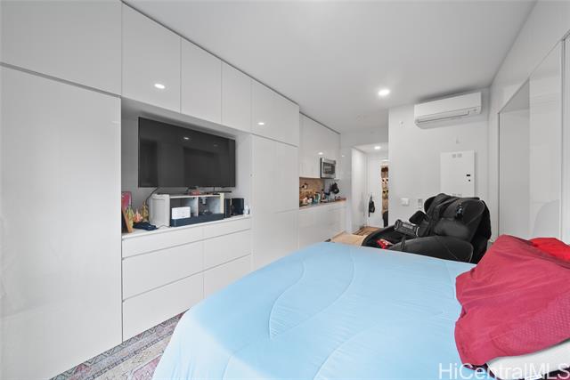 987 Queen Street, 621, Honolulu, HI 96813