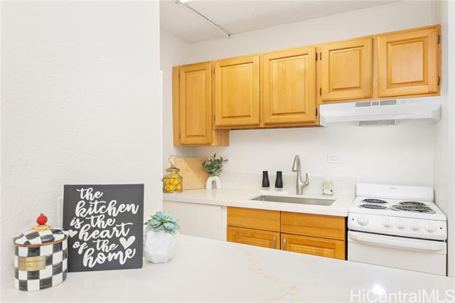 98-142 Lipoa Place, 103, Aiea, HI 96701