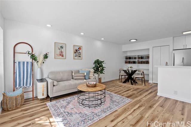 94-1475 Waipio Uka Street, H207, Waipahu, HI 96797