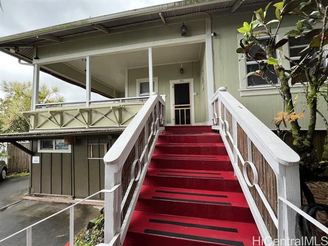 301 Ponahawai Street, Hilo, HI 96720