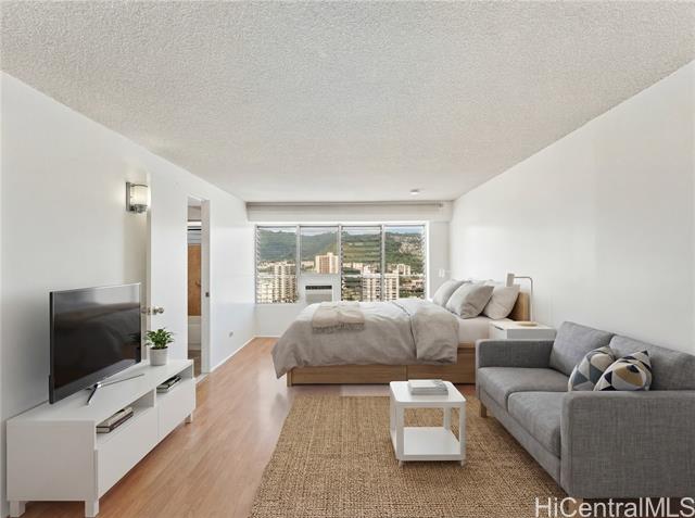 2525 Date Street, 2704, Honolulu, HI 96826