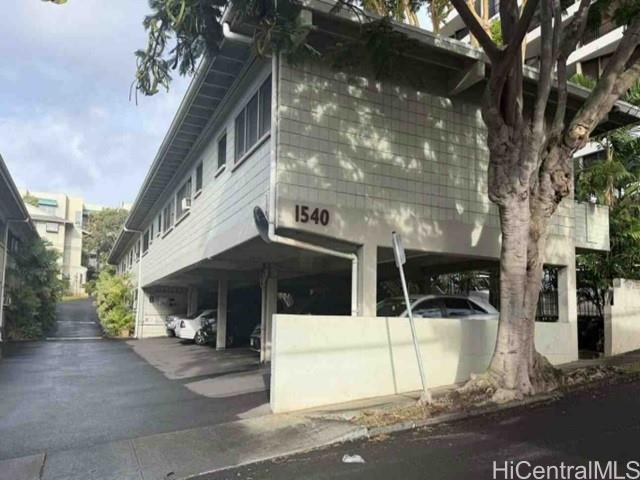 1540 Magazine Street, B1, Honolulu, HI 96822