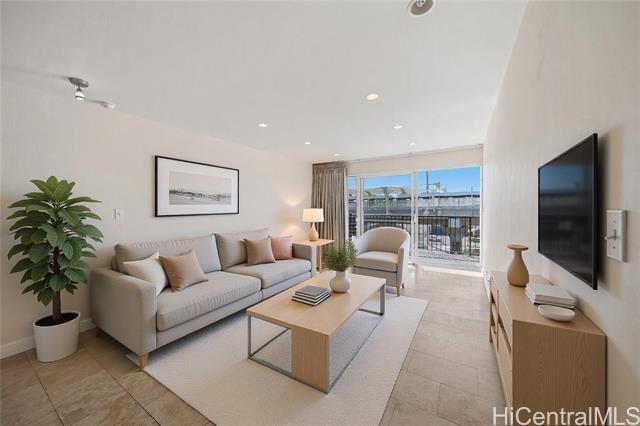 98-729 Moanalua Loop, 311, Aiea, HI 96701