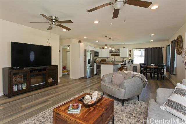 84-810 Farrington Highway, C, Waianae, HI 96792