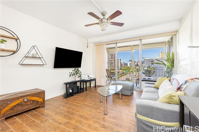 1415 Victoria Street, 211, Honolulu, HI 96822