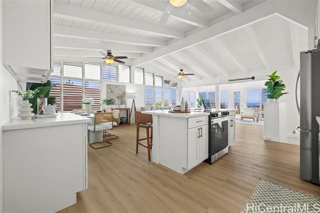 2325 Round Top Drive, Honolulu, HI 96822